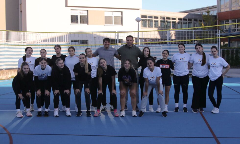 Na krilima slavne tradicije