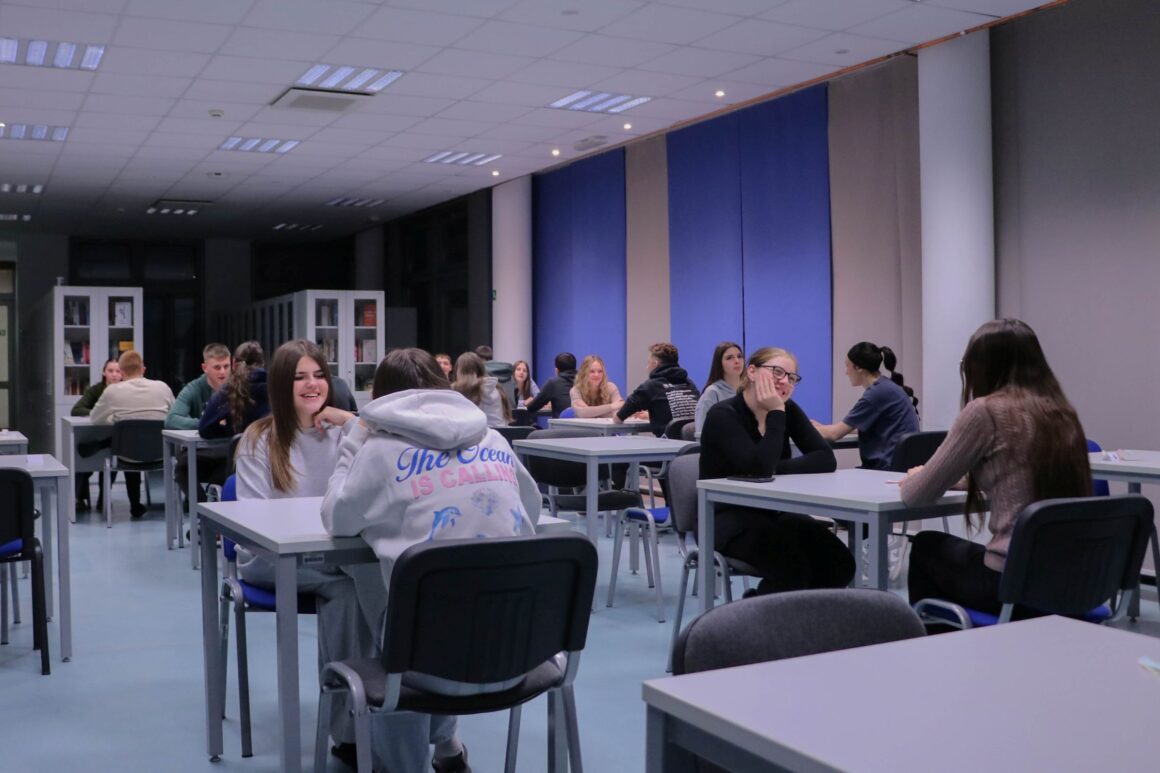 DOMSKI ČVENK I SIJEČANJSKA LIGA ZNALACA